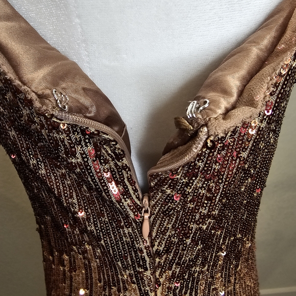 Skies Are Blue Metallic Bronze Top - Picture 5 of 9